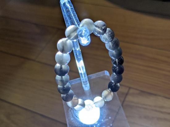 神聖な隕石 | チンターマニ - 湘南∞逗子 【 シュエット