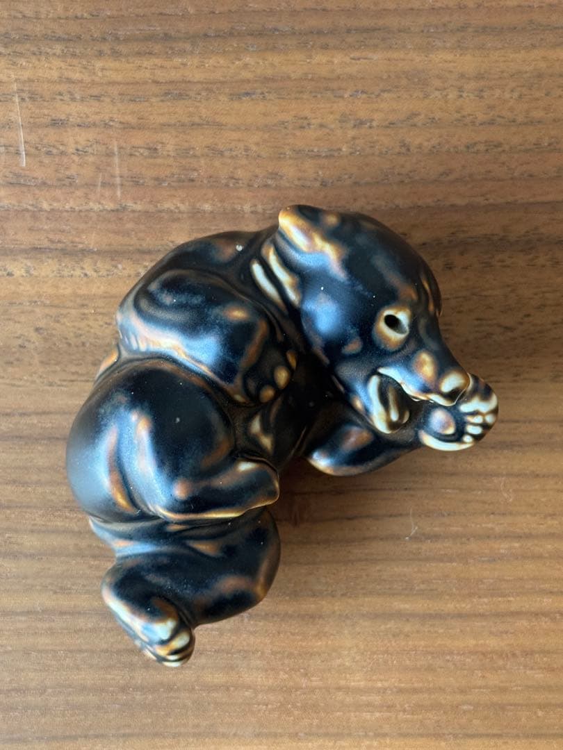 希少1940年代 ロイヤルコペンハーゲン 仰向けの子熊 21432 - メルカリ